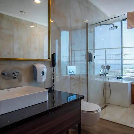 Maril Beach&spa Отель