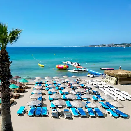 Maril Beach&spa מלון