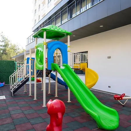 Maril Beach&spa מלון 5*