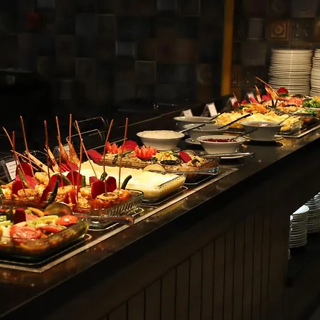 Отель Maril Beach&spa 5*